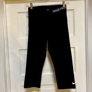 Nike Pro Dri-fit Training Capris